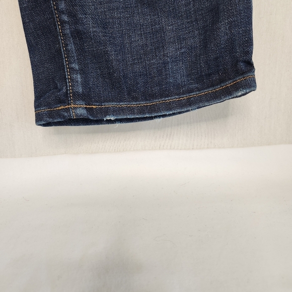 Lucky Brand Sofia Straight Blue Jeans Size 4/27. Medium Blue Lightly Distressed - Picture 12 of 14